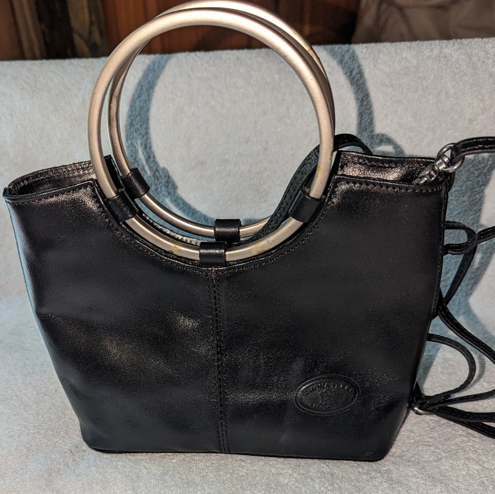 Vintage Simona Ferri metal handles handbag.